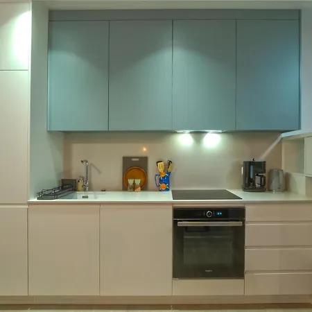 Stare Miasto, Old Town Z Tarasem I Parkingiem- Sinus