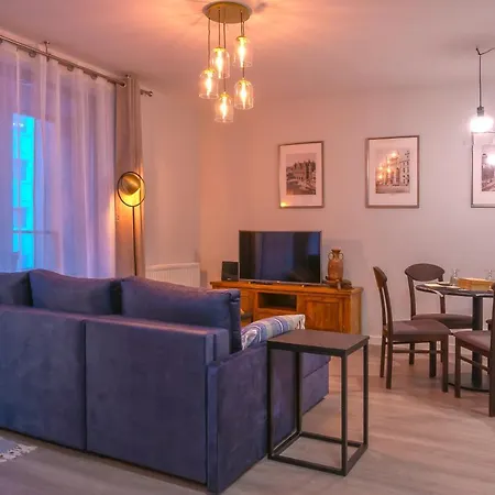 Stare Miasto, Old Town Z Tarasem I Parkingiem- Sinus Appartement